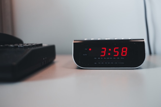 Réveils parlants : un allié essentiel pour les malvoyants