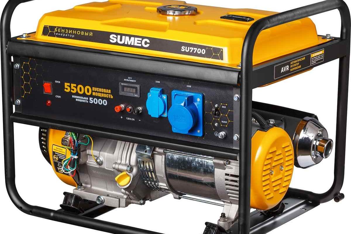 générateur SUMEC SU7700 posé sur son cadre métallique